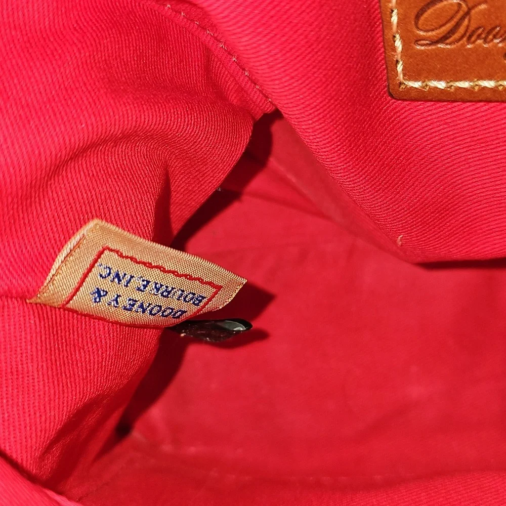 Dooney & Bourke Pebbled Leather Crossbody Bag - Picture 8 of 9